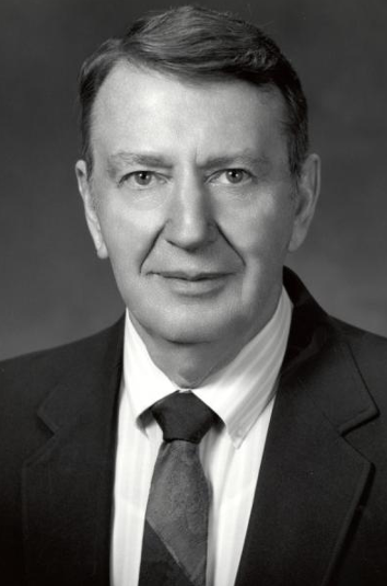 KENNETH B. BAUSCHKE.png